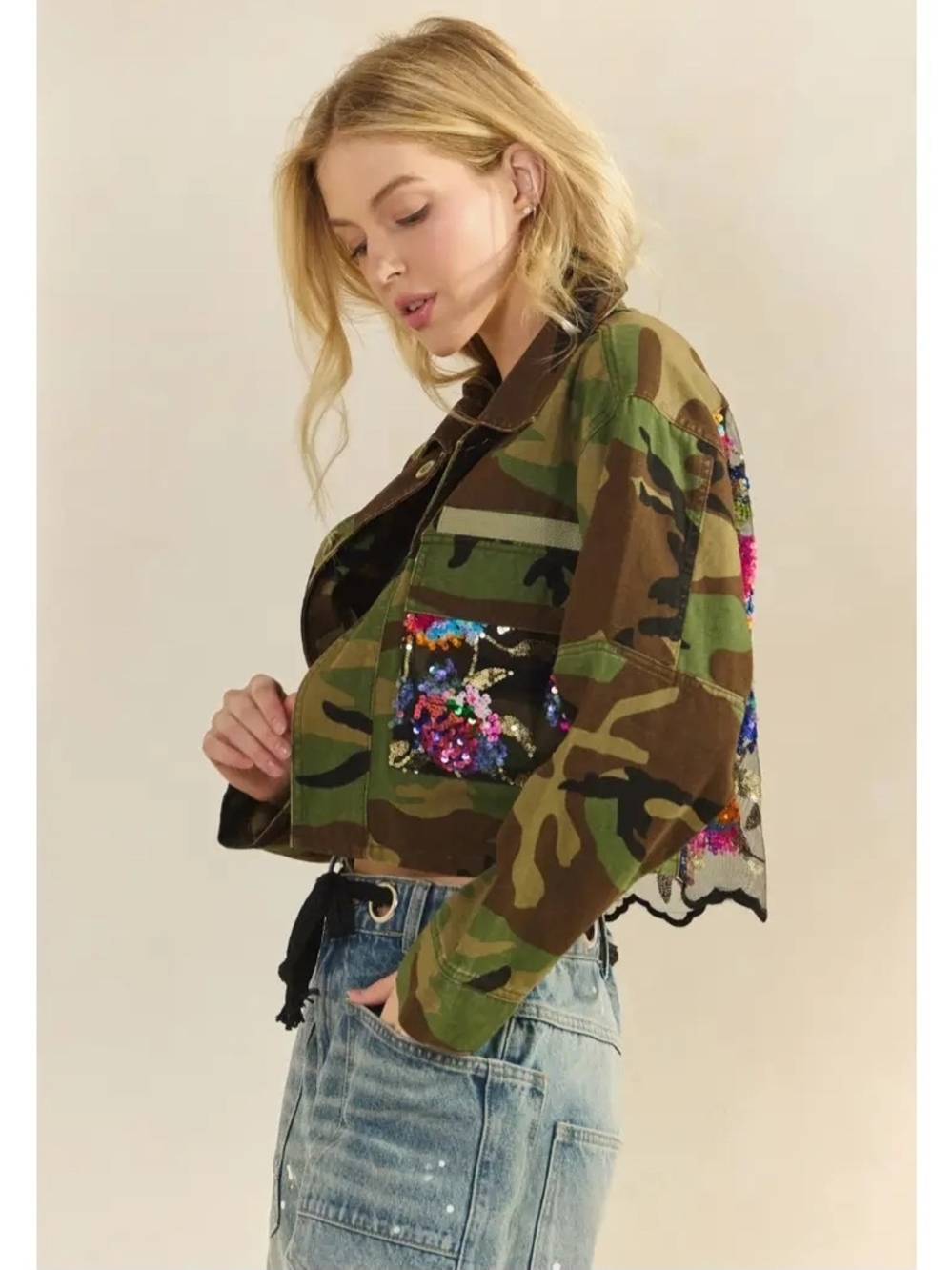 Camo Embellished Cropped Jacket - Green By Veveret - Picture 5 of 8